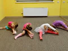 Танцуй пока молодой